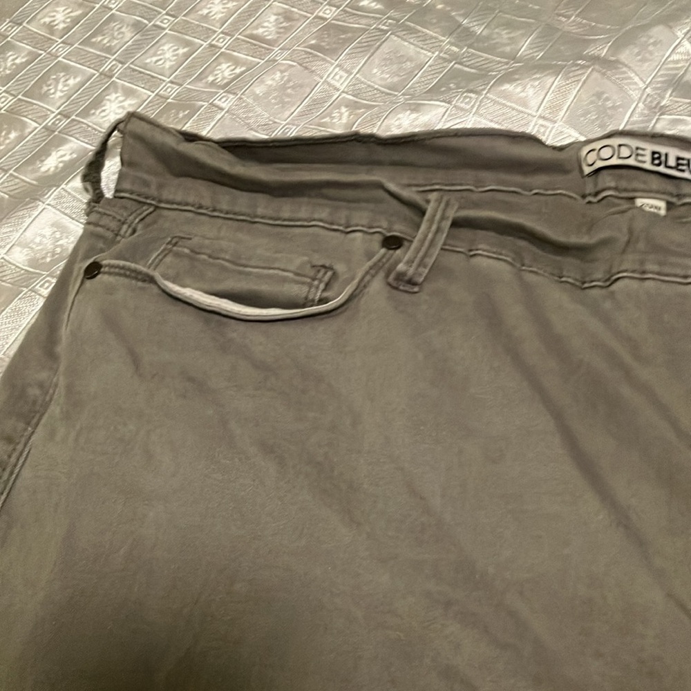 Code Bleu pants - Picture 4 of 9